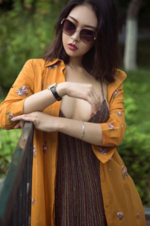 情事妻子的朋友