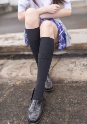 隔壁搬来邻居水野朝阳