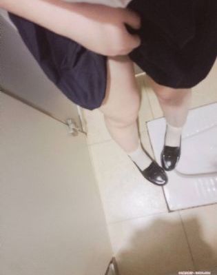 男生和女生一起