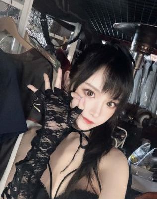 豪乳老师刘艳